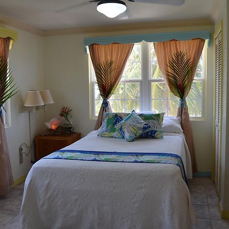Guanaja Graham'S Place מראה חיצוני תמונה
