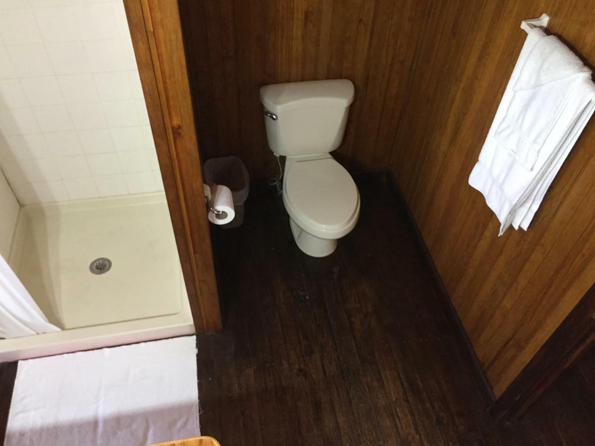 Guanaja Graham'S Place מראה חיצוני תמונה